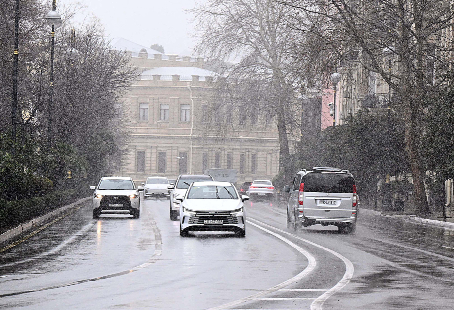 Sabah şimal və qərb rayonlarından başlayaraq hava bəzi yerlərdə arabir yağıntılı olacaq