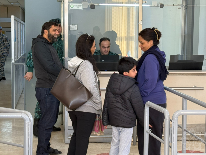 Продолжается эвакуация иностранных граждан из Ирана