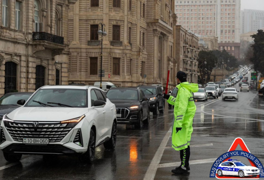 Baş Dövlət Yol Polisi İdarəsi yağıntılı hava şəraiti ilə bağlı xəbərdarlıq edib