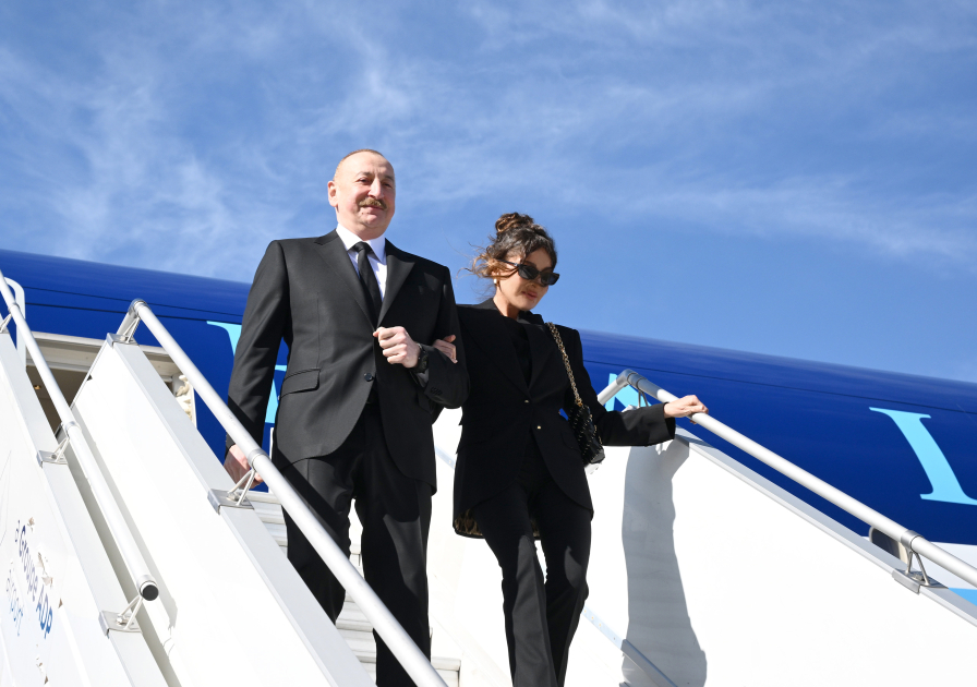Prezident İlham Əliyev Gürcüstana dövlət səfərinə gedib