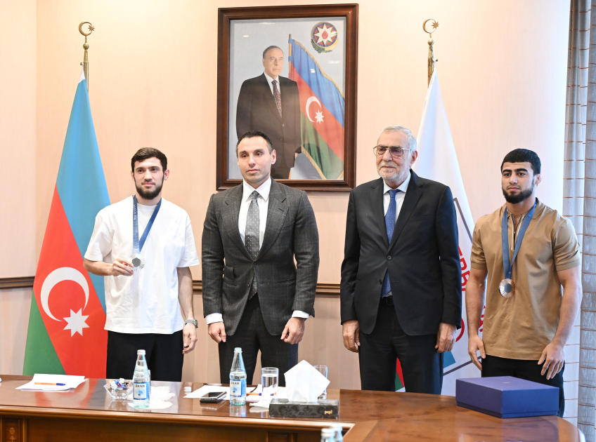 “Paris-2024”: Yenilənmiş Olimpiya medalları Azərbaycan idmançılarına təqdim olunub