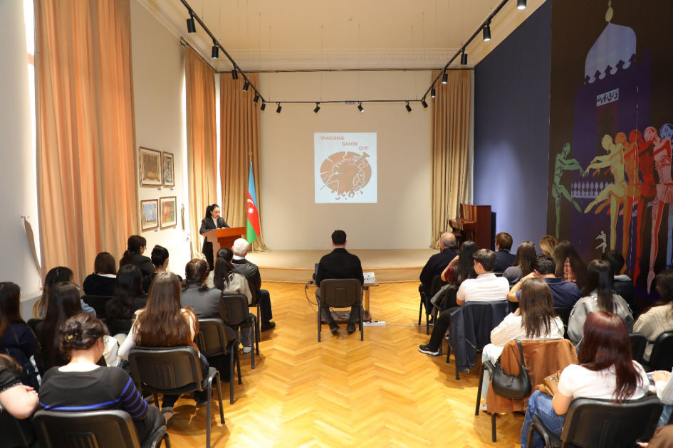 Teatr Muzeyində “İradənə sahib çıx!” adlı tədbir təşkil edilib