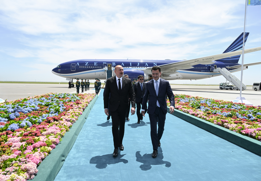 Prezident İlham Əliyev Qazaxıstana işgüzar səfərə gedib