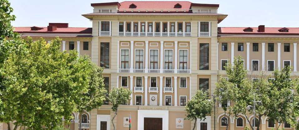 Azərbaycanda xüsusi karantin rejiminin müddəti uzadılıb