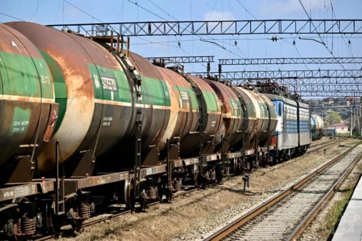 Bu gün Azərbaycandan Ermənistana 22 vaqon dizel yanacağı ixrac olunacaq