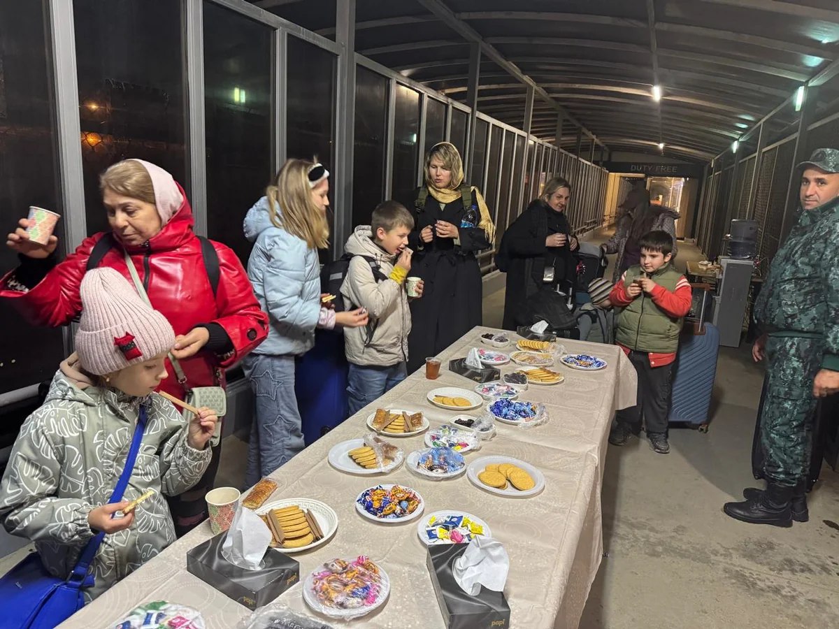 Bu günədək Azərbaycan vasitəsilə İrandan 1161 nəfər təxliyə olunub