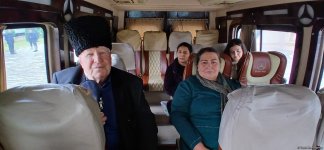 Ağdərənin Həsənriz kəndinə növbəti köç karvanı yola salınıb