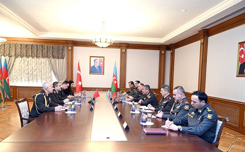 Azərbaycan Ordusunun Türkiyə modelinə uyğunlaşdırılması ilə bağlı tədbirlər müzakirə edilib