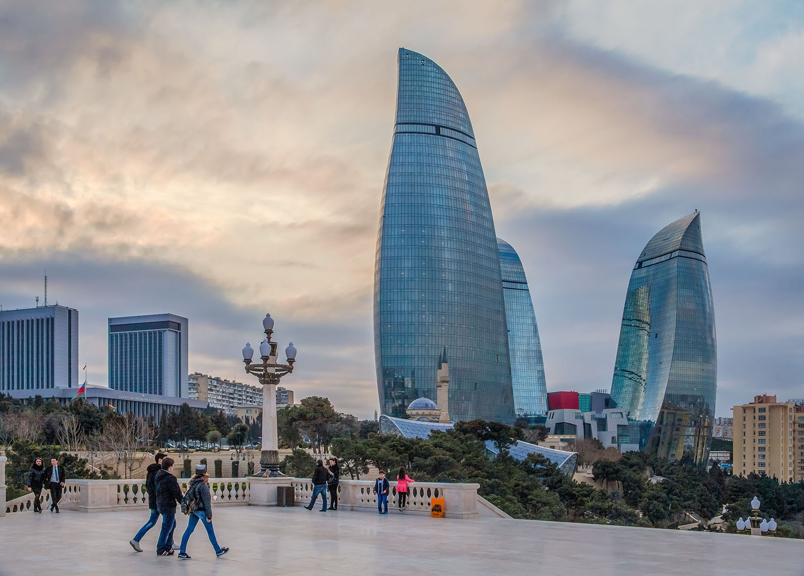 Azerbaijan weather forecast for December 25